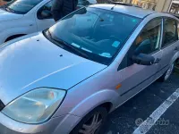 Usata Ford Fiesta 80 CV (58 kW) 2002 Utilitaria