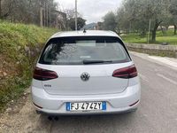 Usata VW Golf VII GTE 150 CV (110 kW) 2017 Blu/azzurro Berlina