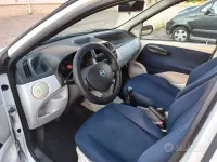 Usata Fiat Punto 60 CV (44 kW) 2004 Bianco Utilitaria