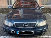 Usata Opel Omega Executive 218 CV (160 kW) 2001 Verde Berlina