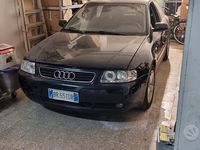 Usata Audi A3 130 CV (95 kW) 2001 Nero Utilitaria
