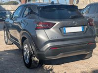 Usata Nissan Juke Acenta 114 CV (83 kW) 2022 Grigio SUV