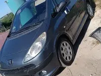Usata Peugeot 1007 109 CV (80 kW) 2005 Bluazzurro Monovolume