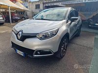 Usata Renault Captur 90 CV (66 kW) 2016 Grigio SUV