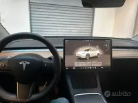 Usata Tesla Model Y RWD 125 kW (170 CV) 2023 Bianco SUV
