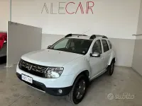 Usata Dacia Duster Lauréate 114 CV (83 kW) 2017 Bianco SUV