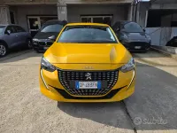 Usata Peugeot 208 Active 75 CV (55 kW) 2023 Giallo Utilitaria