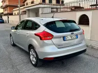 Usata Ford Focus 95 CV (69 kW) 2015 Grigio Berlina