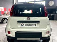 Usata Fiat Panda 4x4 S 95 CV (69 kW) 2017 Bianco Utilitaria