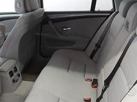 Begagnad BMW 523 190 HK (139 kW) 2007 Grå Kombi