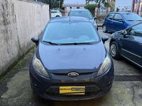 Usata Ford Fiesta 69 CV (50 kW) 2011 Grigio Utilitaria