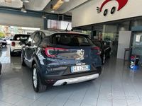 Usata Renault Captur Zen 101 CV (74 kW) 2020 Grigio SUV