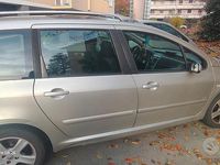 Usata Peugeot 307 107 CV (78 kW) 2004 Grigio Station wagon