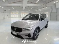 Usata Volvo XC40 Plus 261 CV (191 kW) 2022 Argento SUV