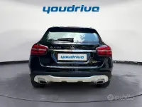 Usata Mercedes GLA180 Premium 122 CV (89 kW) 2019 Nero SUV