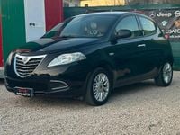 Usata Lancia Ypsilon Platinum 69 CV (50 kW) 2015 Nero Utilitaria