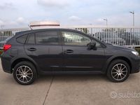 Usata Subaru XV Style 147 CV (108 kW) 2015 Grigio SUV