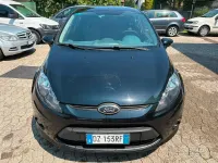 Usata Ford Fiesta 82 CV (60 kW) 2010 Nero Berlina