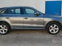 Usata Audi Q5 Advanced Plus 190 CV (139 kW) 2015 Grigio SUV
