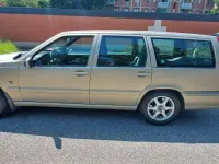 Usata Volvo V70 126 CV (92 kW) 1999 Giallo Station wagon