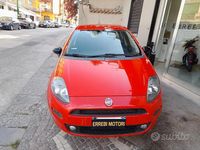 Usata Fiat Punto Lounge 75 CV (55 kW) 2014 Rosso Berlina