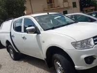 Usata Mitsubishi L200 Invite 136 CV (100 kW) 2016 Bianco Pick-up