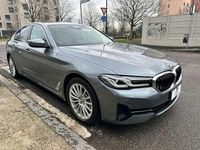 Usata BMW 545e M Sport 286 CV (210 kW) 2021 Bluestone metallic Berlina