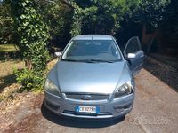Begagnad Ford C-MAX 90 HK (66 kW) 2005 Minibuss