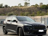 Usata Jeep Cherokee Longitude 140 CV (102 kW) 2015 Nero SUV