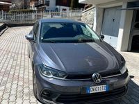Usata VW Polo Life 95 CV (69 kW) 2023 Grigio Utilitaria