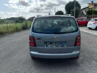 Usata VW Touran Conceptline 102 CV (75 kW) 2008 Grigio Monovolume
