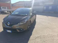 Usata Renault Grand Scénic IV Bose Edition 110 CV (80 kW) 2017 Bronzo Monovolume