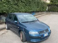 Usata Fiat Stilo 103 CV (75 kW) 2002 Bluazzurro Berlina