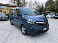 Usata Opel Vivaro 120 CV (88 kW) 2015 Nero Monovolume