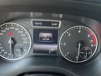 Usata Mercedes B180 116 CV (85 kW) 2013 Bianco Utilitaria