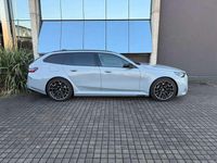 Usata BMW M5 Comfort Edition 585 CV (430 kW) 2025 Grigio Station wagon