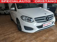 Usata Mercedes B180 108 CV (79 kW) 2015 Bianco Monovolume