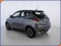 Usata Lancia Ypsilon 70 CV (51 kW) 2024 Grigio Utilitaria