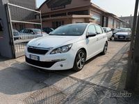 Usata Peugeot 308 GT-line 120 CV (88 kW) 2015 Bianco Berlina