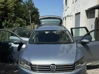 Usata VW Passat 140 CV (102 kW) 2013 Blu Station wagon