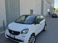 Usata Smart ForFour Prime 71 CV (52 kW) 2017 Bianco Utilitaria