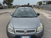 Usata Fiat Sedici Emotion 119 CV (87 kW) 2012 Argento SUV