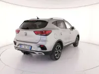 Usata MG ZS Luxury 106 CV (77 kW) 2024 Argento SUV