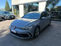 Usata VW Golf VIII R-line 150 CV (110 kW) 2022 Grigio Berlina