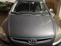 Usata Hyundai i30 109 CV (80 kW) 2010 Grigio Berlina