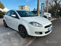Usata Fiat Bravo Sport 105 CV (77 kW) 2012 Bianco Utilitaria