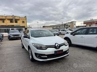 Usata Renault Mégane GrandTour LIMITED 110 CV (80 kW) 2015 Bianco Station wagon