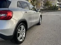 Usata Mercedes GLA200 136 CV (100 kW) 2016 Grigio SUV