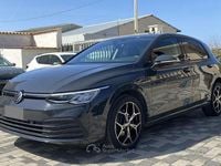 Usata VW Golf VIII Life 116 CV (85 kW) 2022 Grigio Berlina