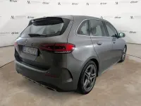 Usata Mercedes B200 Premium 163 CV (119 kW) 2022 Grigio Utilitaria